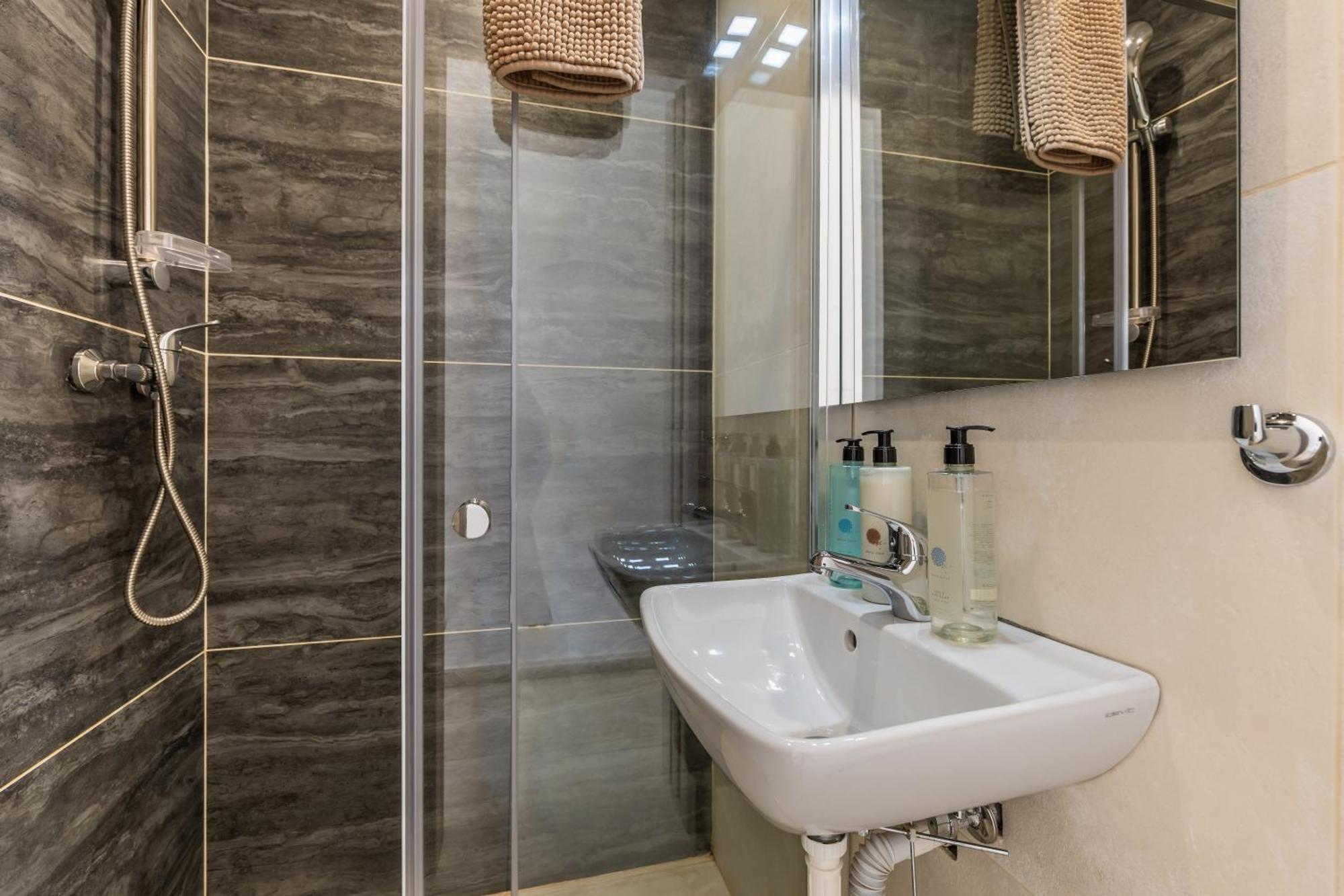 Xemx Sabiha Suite 5 Min Walk From St Julians San Ġwann المظهر الخارجي الصورة