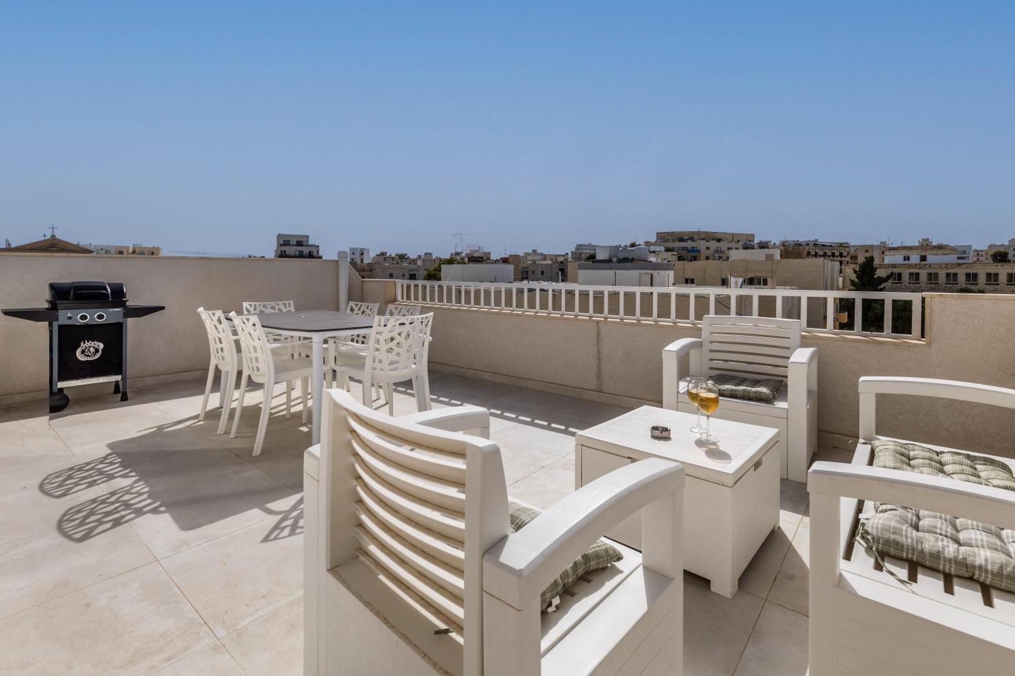 Xemx Sabiha Suite 5 Min Walk From St Julians San Ġwann المظهر الخارجي الصورة