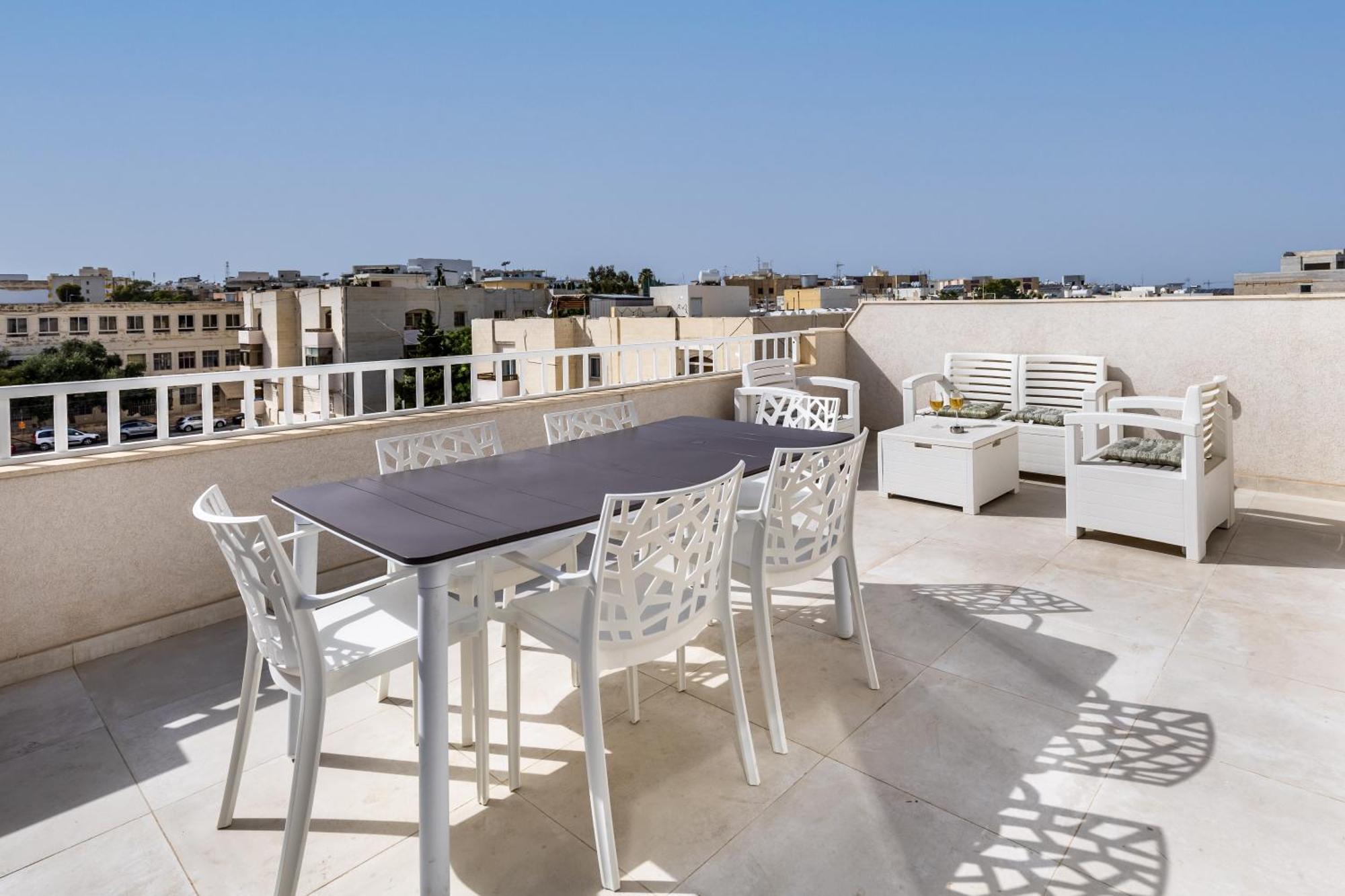 Xemx Sabiha Suite 5 Min Walk From St Julians San Ġwann المظهر الخارجي الصورة